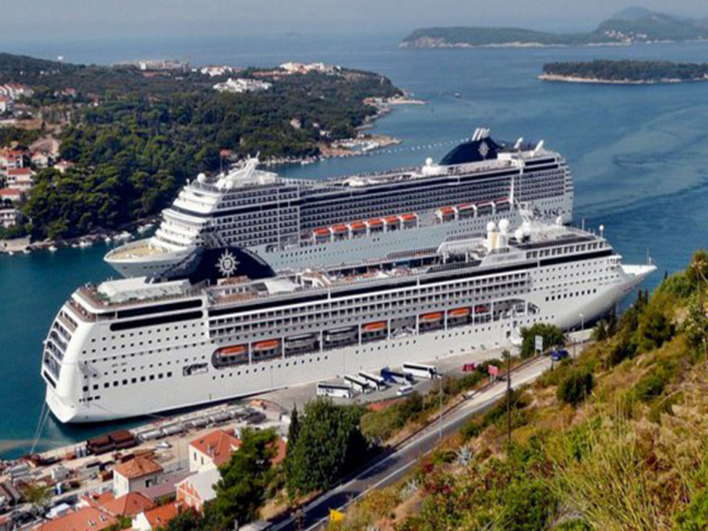 <%'cruiseAndSeaport'|translate%>